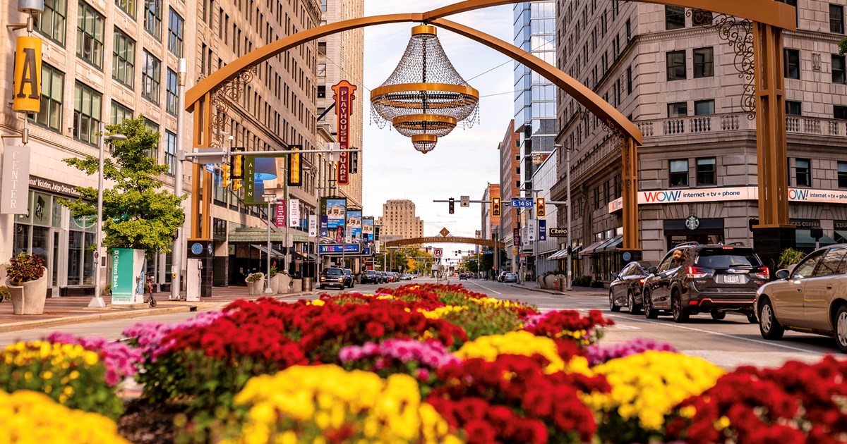 Italian Immigrants Gave Rise to Cleveland's Iconic Guardians of Traffic